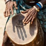 🥁 Descubre la magia del tambor peruano: ritmos ancestrales y tradición en un solo instrumento 🇵🇪