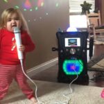 🎤 ¡Prepárate para divertirte cantando con Karaoke Kid! Descubre las mejores canciones y consejos para convertirte en la estrella del karaoke 🌟