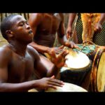 🥁 Descubre todo sobre el fascinante mundo del tambor africano: tradición, historia y ritmos contagiosos