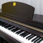 🎹 Descubre el mágico sonido del Yamaha CLP 930: la joya de los pianos digitales 🎵